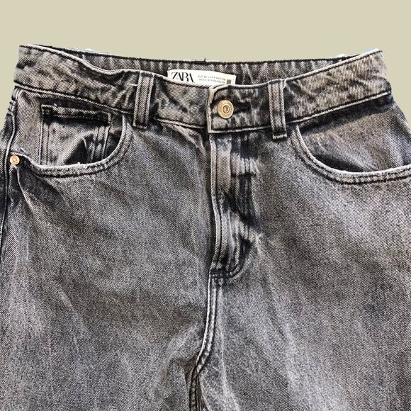 Zara High Rise Grey Jeans - Picture 3 of 5
